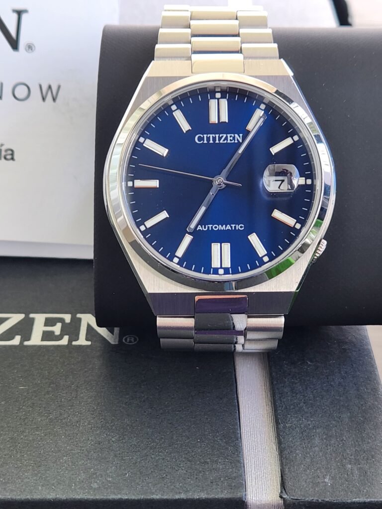 citizen tsuyosa NJ0150-81L Movimiento automático cal 8210 año 2024 caja y documentación original. tamaño 40mm esfera azul garantía oficial hasta agosto de 2026