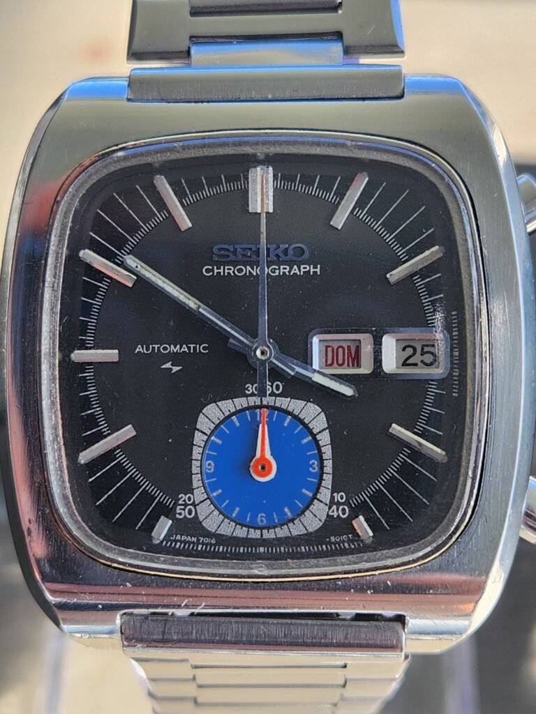 seiko Modelo Mónaco 7016-5011 Movimiento automático caja cuadrada dia y fecha